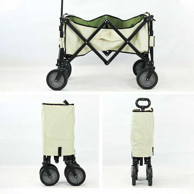 Kinderwagen im Freien