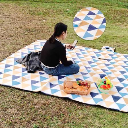 benutzerdefinierte wasserdichte Picknick-Stranddecke aus Reisevlies im Freien 