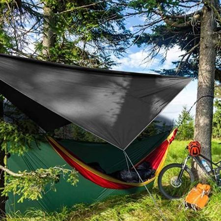 Hochwertiger wasserdichter Sonnenschirm Regenfliegenzelt Unterstand Hängemattenplane für Camping
 