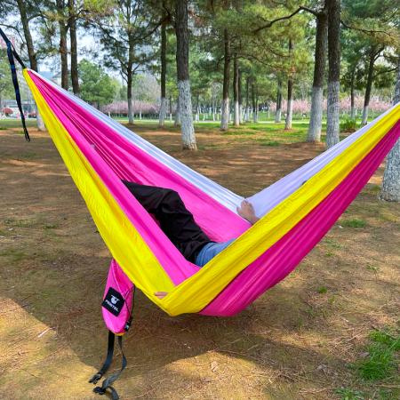 Camping Outdoor Leichte, hochbelastbare, kippsichere, tragbare Hängematte für zwei Personen