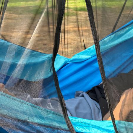 Dünne Outdoor-Moskitonetz-Hängematte, kippsicher, für Camping, Feld, Fallschirmgewebe, Anti-Moskitonetz-Hängematte