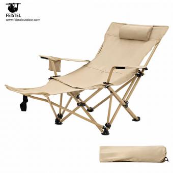 Faltbarer Camping-Loungestuhl mit Fußstütze und Kissen